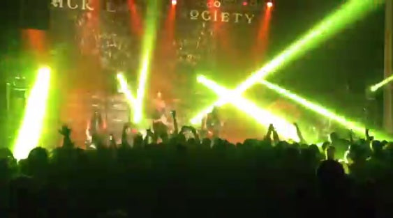 Phil Anselmo & BLACK LABEL SOCIETY Cover PANTERA's "I'm Broken"